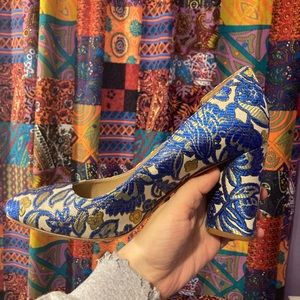 Tory Burch Floral Pumps